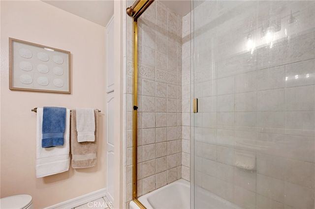 635 S Prospect Avenue 101, Redondo Beach, CA 90277