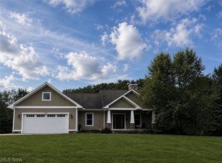 2976 Greenleaf Road, Akron, OH 44312