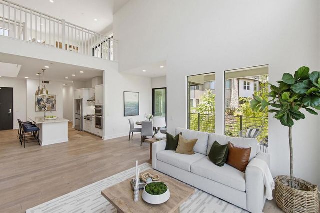 8442 Distinctive Dr., San Diego, CA 92108
