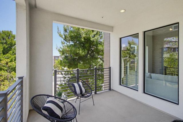 8442 Distinctive Dr., San Diego, CA 92108