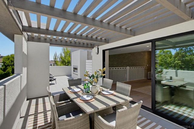 8442 Distinctive Dr., San Diego, CA 92108