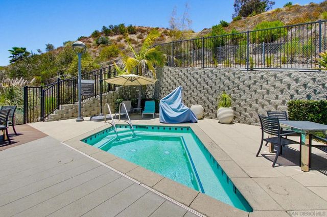 8442 Distinctive Dr., San Diego, CA 92108