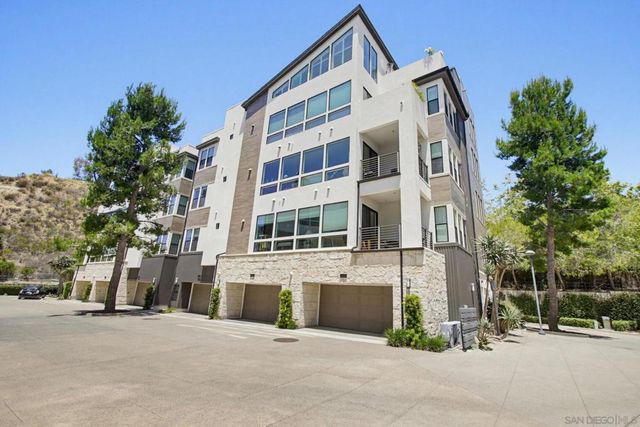 8442 Distinctive Dr., San Diego, CA 92108