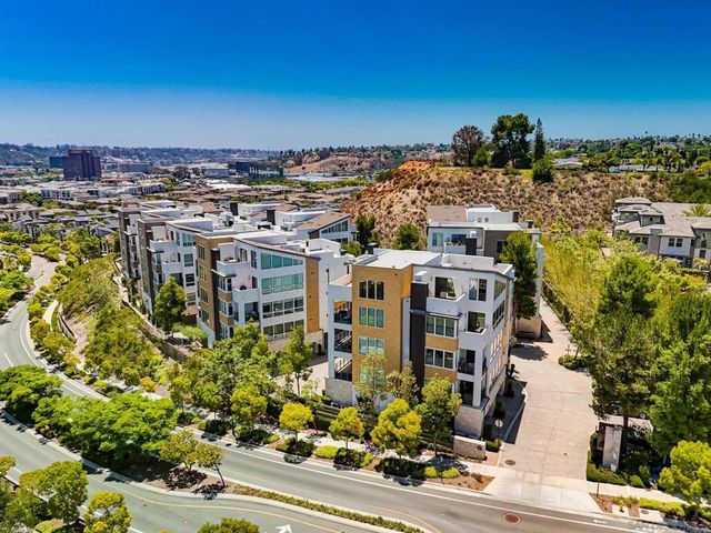 8442 Distinctive Dr., San Diego, CA 92108