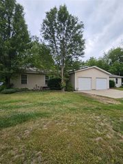 6445 Old Allegan Road, Saugatuck, MI 49453
