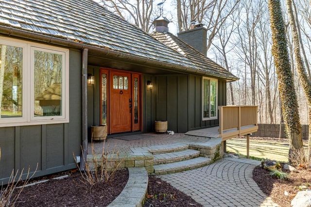 7343 Lucy Drive, Dexter, MI 48130