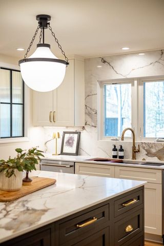 7343 Lucy Drive, Dexter, MI 48130