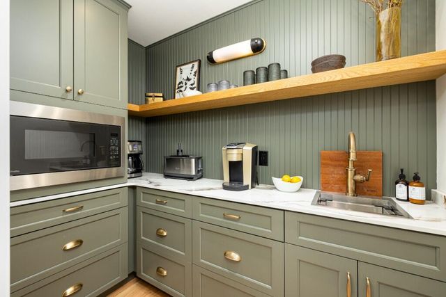 7343 Lucy Drive, Dexter, MI 48130