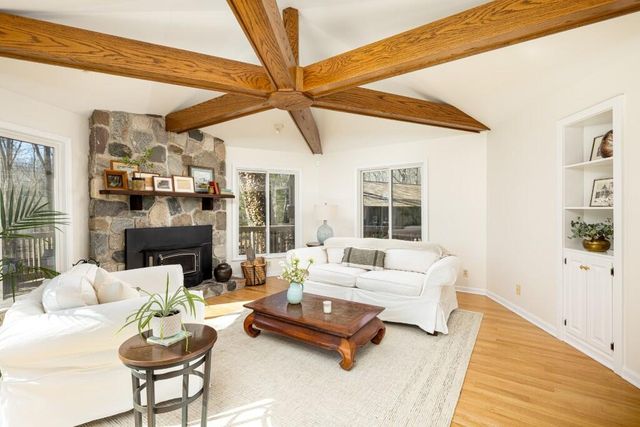 7343 Lucy Drive, Dexter, MI 48130