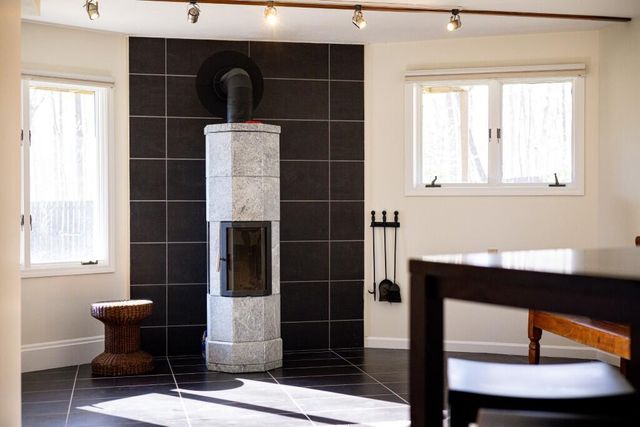 7343 Lucy Drive, Dexter, MI 48130