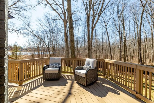 7343 Lucy Drive, Dexter, MI 48130