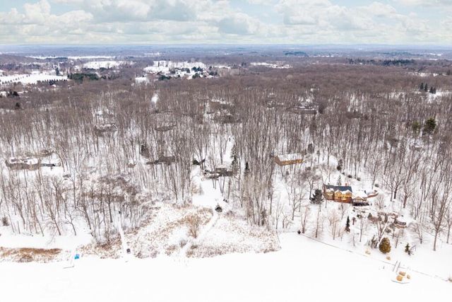 7343 Lucy Drive, Dexter, MI 48130