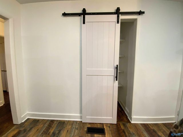 917 Speake Road NW, Huntsville, AL 35816