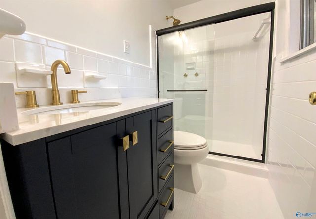 917 Speake Road NW, Huntsville, AL 35816