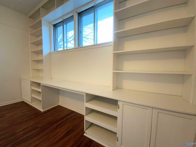 917 Speake Road NW, Huntsville, AL 35816