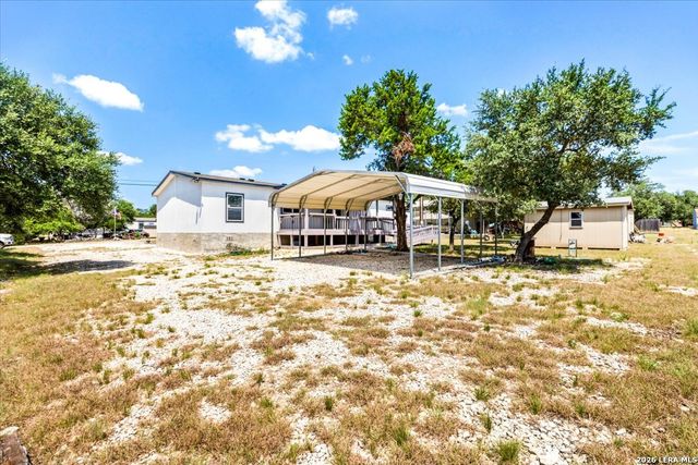 659 Private Road 1508, Bandera, TX 78003