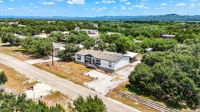 659 Private Road 1508, Bandera, TX 78003
