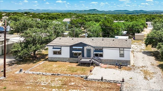 659 Private Road 1508, Bandera, TX 78003