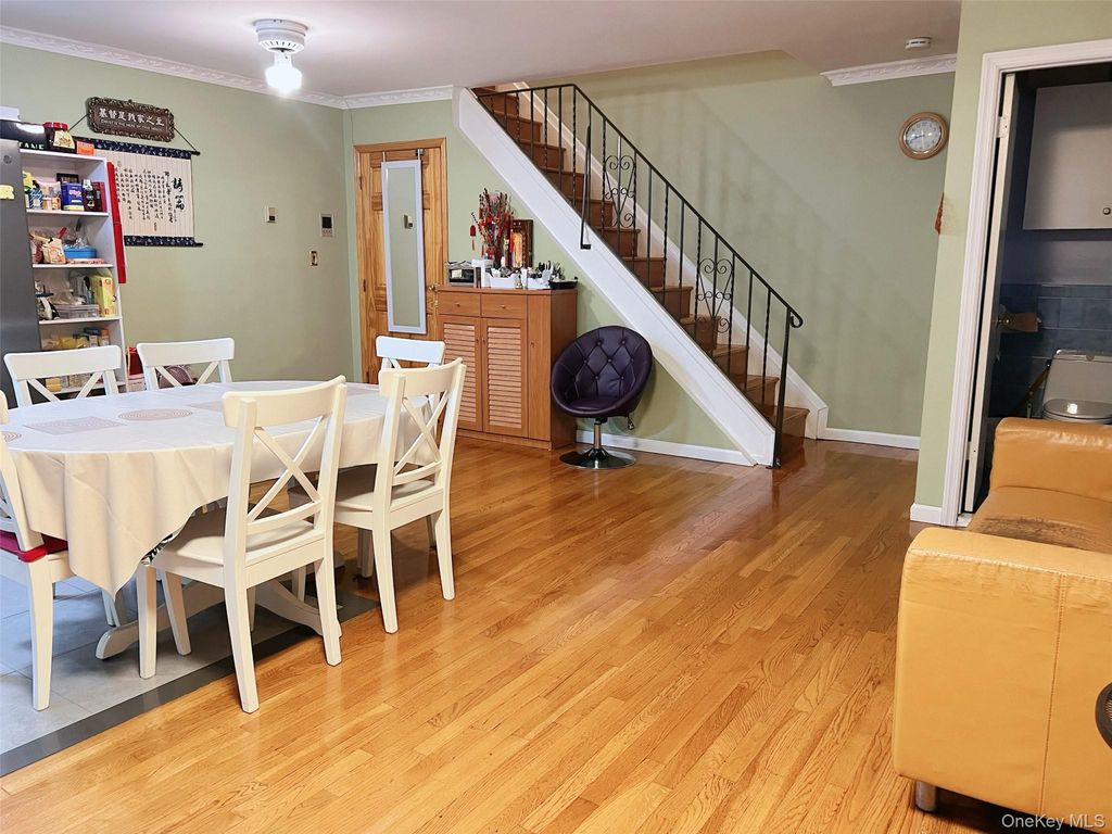 122-11 26th Avenue, Flushing, NY 11354 — photo 3