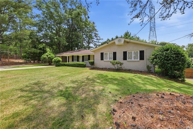 3570 Hogan Road SW, Atlanta, GA 30331