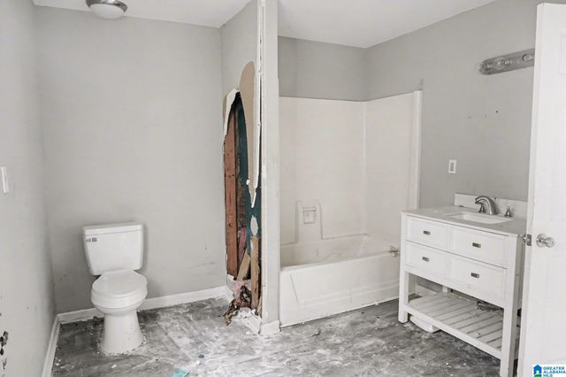 7604 OPORTO MADRID BOULEVARD S, Birmingham, AL 35206