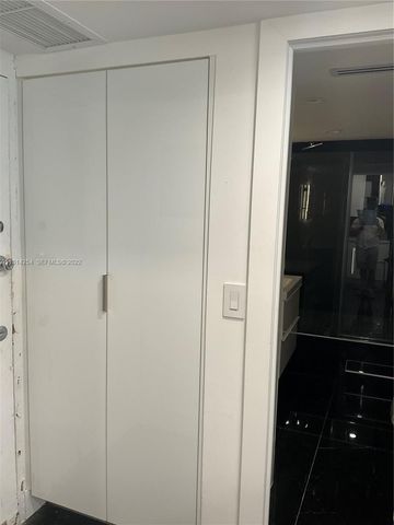 3180 S Ocean Drive 1503, Hallandale Beach, FL 33009