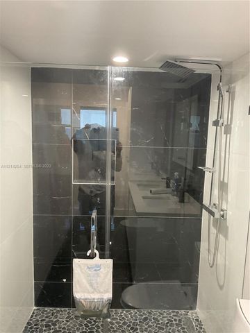 3180 S Ocean Drive 1503, Hallandale Beach, FL 33009