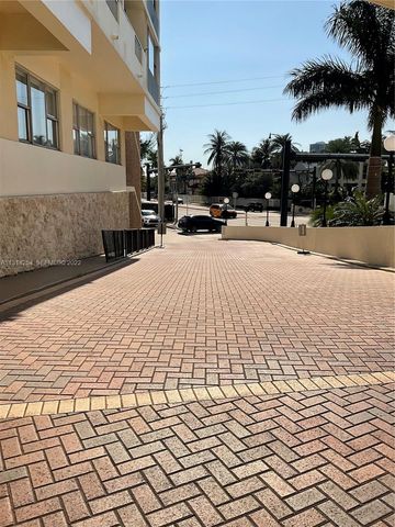 3180 S Ocean Drive 1503, Hallandale Beach, FL 33009