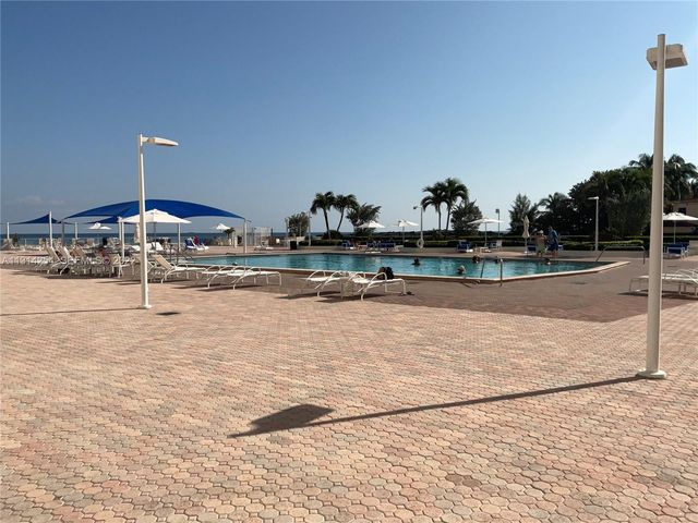 3180 S Ocean Drive 1503, Hallandale Beach, FL 33009
