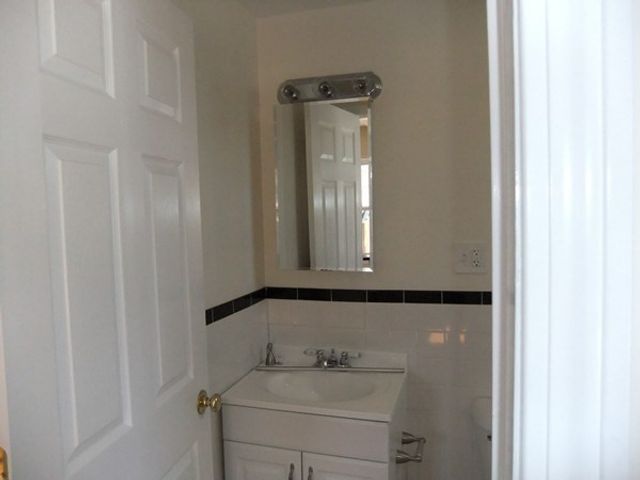 34 - 36 Mass Avenue 1R, Quincy, MA 02169