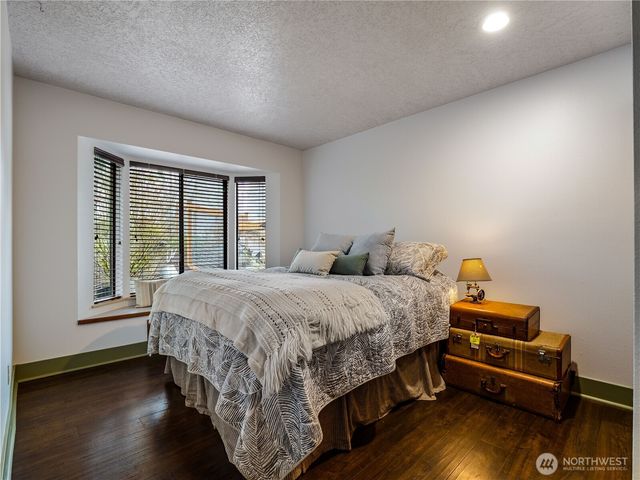 142 Brockway Road, Chehalis, WA 98532