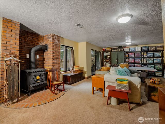 142 Brockway Road, Chehalis, WA 98532