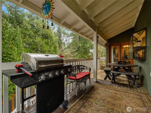 142 Brockway Road, Chehalis, WA 98532