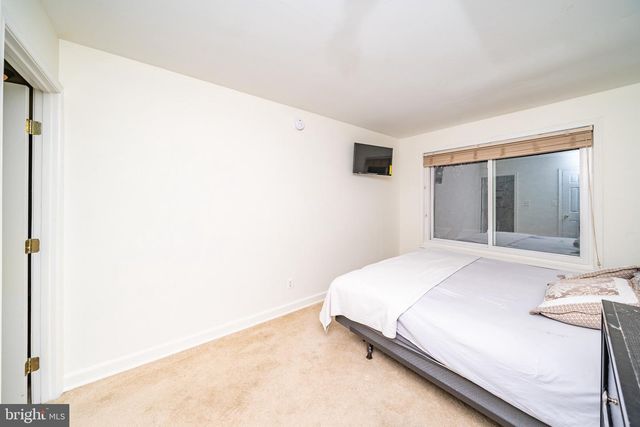 9804 BROOKRIDGE CT, Montgomery Village, MD 20886