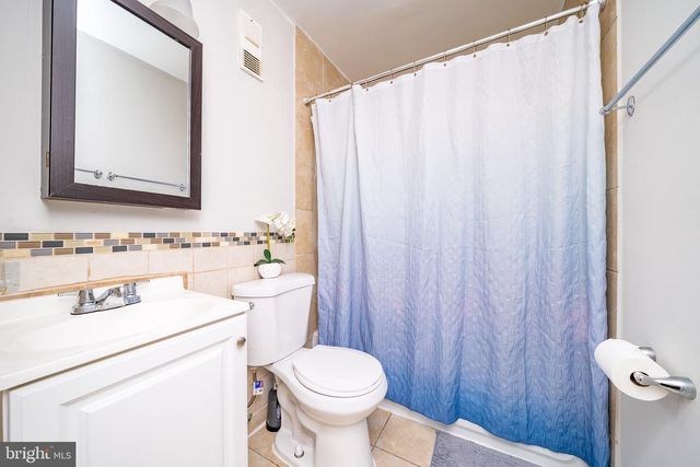 9804 BROOKRIDGE CT, Montgomery Village, MD 20886