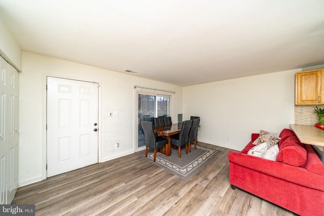 9804 BROOKRIDGE CT, Montgomery Village, MD 20886