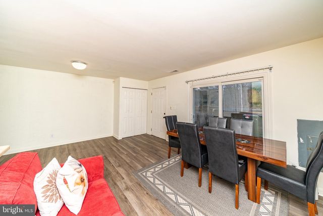 9804 BROOKRIDGE CT, Montgomery Village, MD 20886