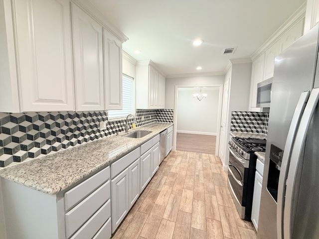 2609 17th Street, Plano, TX 75074