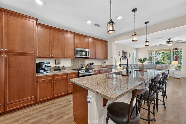 18035 Crabapple Court, San Bernardino, CA 92407
