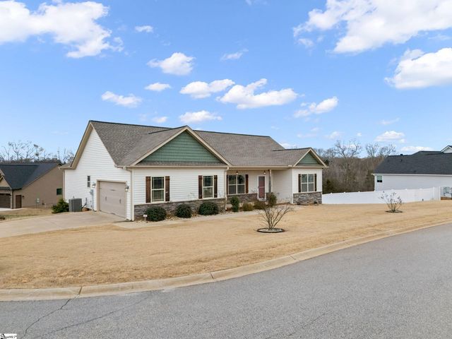 702 Cheyanne Court, Greer, SC 29651