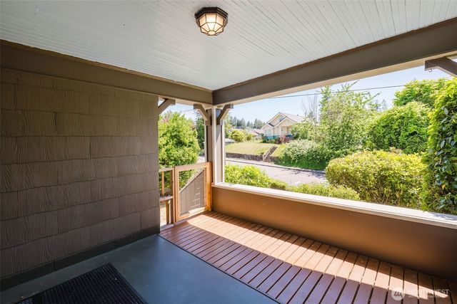 1922 4th Street, Bremerton, WA 98337