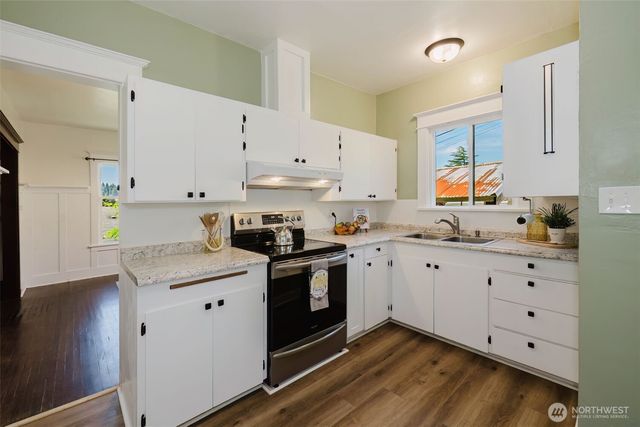 1922 4th Street, Bremerton, WA 98337