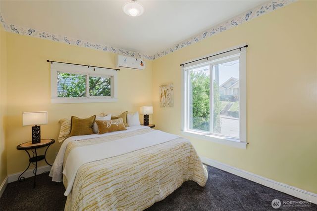 1922 4th Street, Bremerton, WA 98337