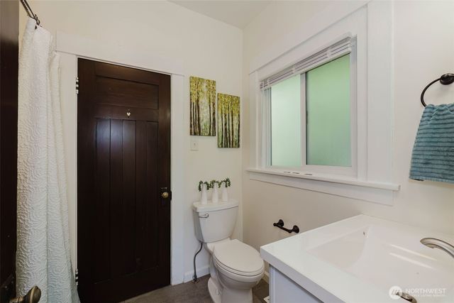 1922 4th Street, Bremerton, WA 98337