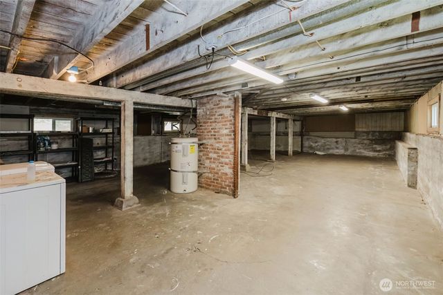 1922 4th Street, Bremerton, WA 98337