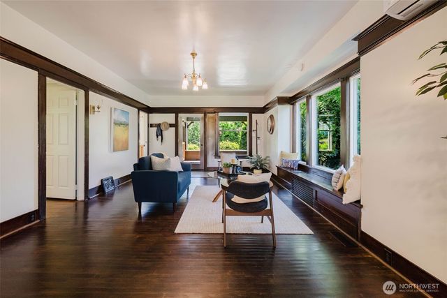 1922 4th Street, Bremerton, WA 98337