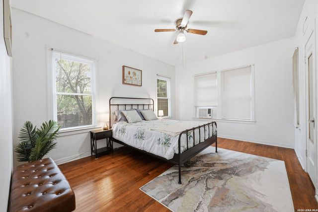 309 E Lullwood Ave, San Antonio, TX 78212