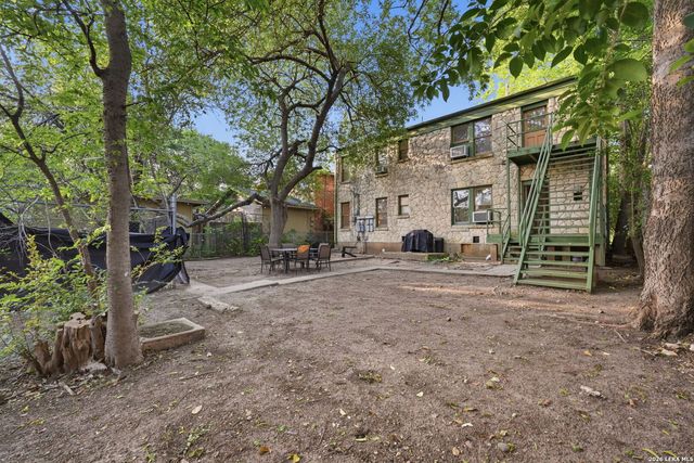 309 E Lullwood Ave, San Antonio, TX 78212