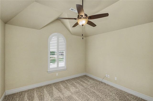6600 Willowridge Lane, Rogers, AR 72758