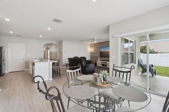 1869 SUNSET RIDGE DRIVE, Mascotte, FL 34753